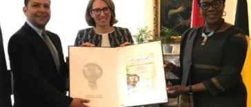 hondureño gano premio mundial